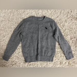 New boys sweater bundle